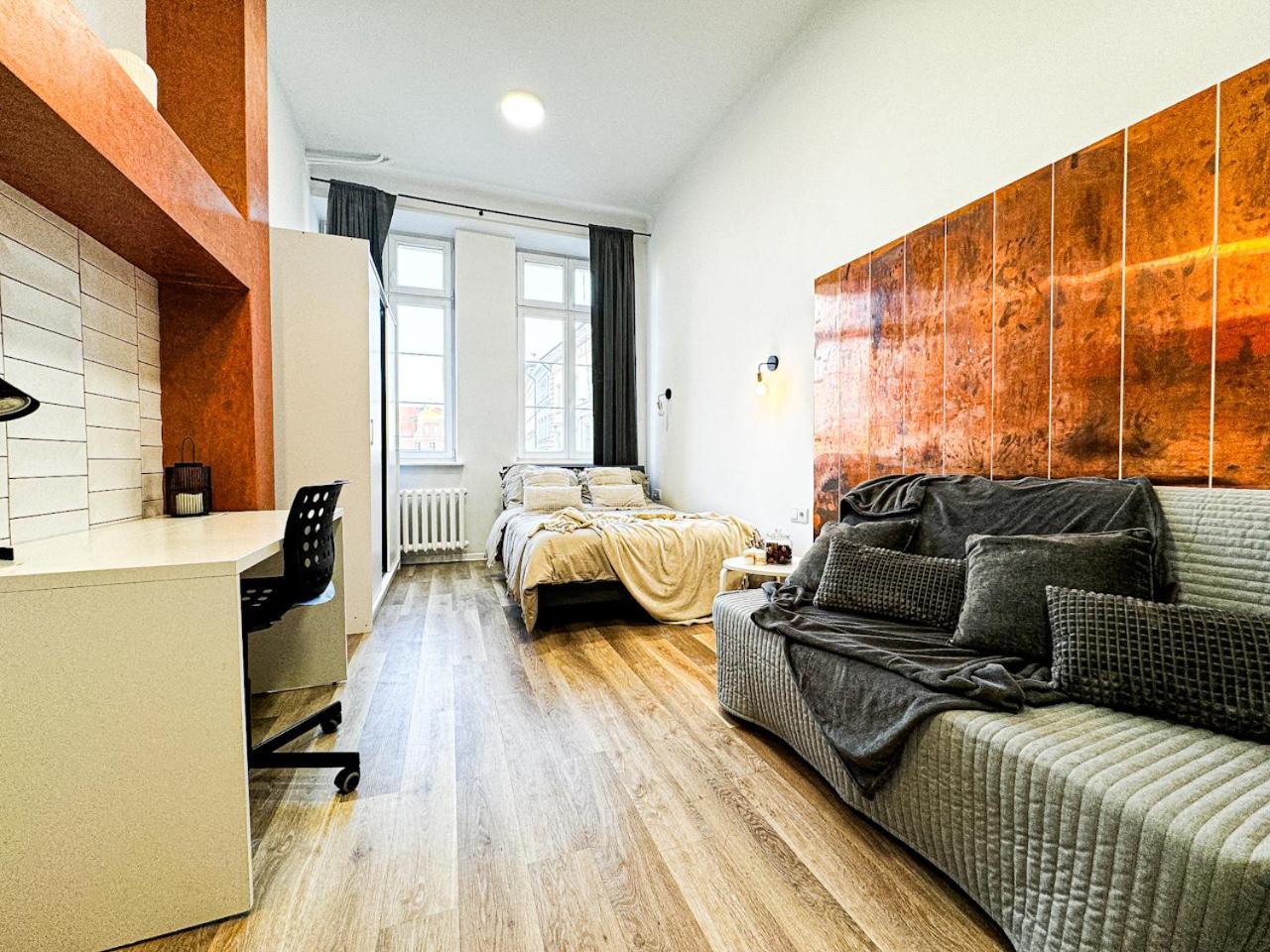 Apartment 1min Walk To Market Square, Beautiful Views! Stylish 1br Kitchen *