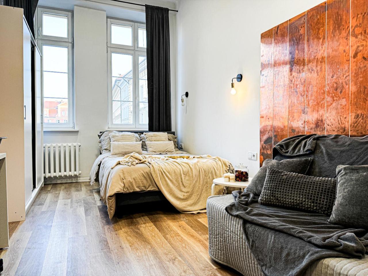 1min Walk To Market Square, Beautiful Views! Stylish 1br Kitchen * Wroclaw